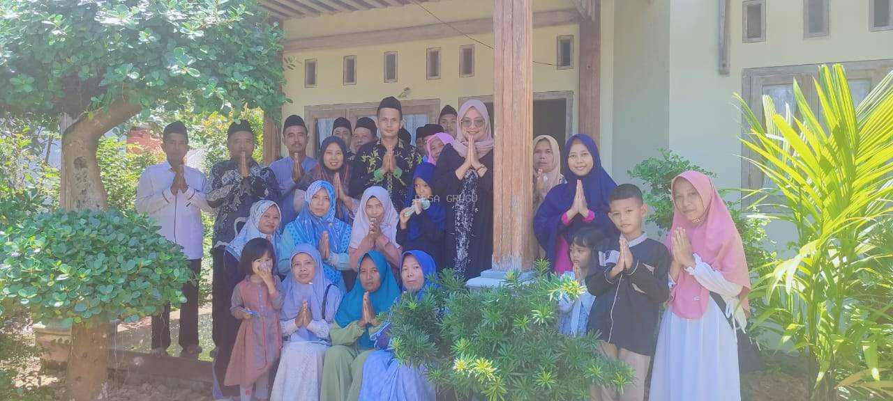 Kegiatan halal bihalal Perangkat Desa dan Lembaga Desa